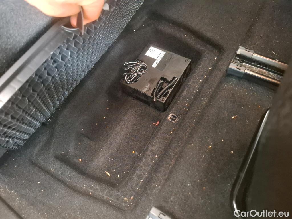  Peugeot  5008  Active Business 1.5 HDi 130CV BVA8 E6d #76