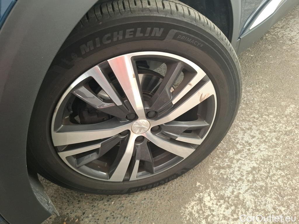  Peugeot  5008  Allure Pack 1.5 HDi 130CV BVA8 7 Sieges E6d #29