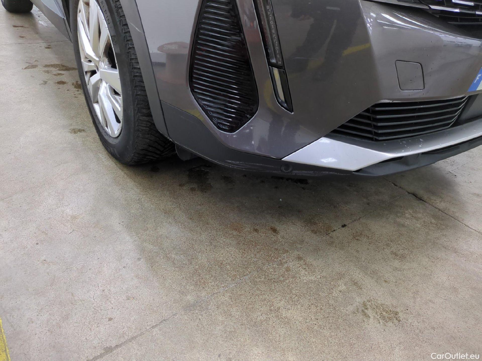  Peugeot  5008  Active Pack 1.5 HDi 130CV BVA8 7 Sieges E6d #43