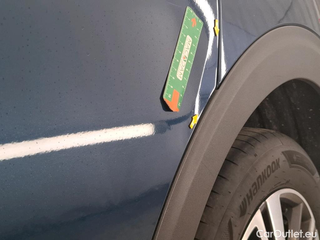  Peugeot  5008  Allure Pack 1.5 HDi 130CV BVA8 7 Sieges E6d #10