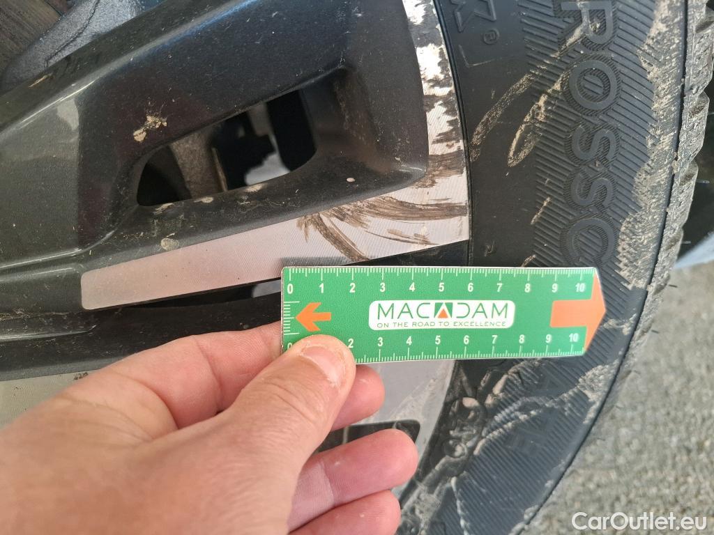  Peugeot  5008  Allure Business 1.5 HDi 130CV BVA8 7 Sieges E6d #17