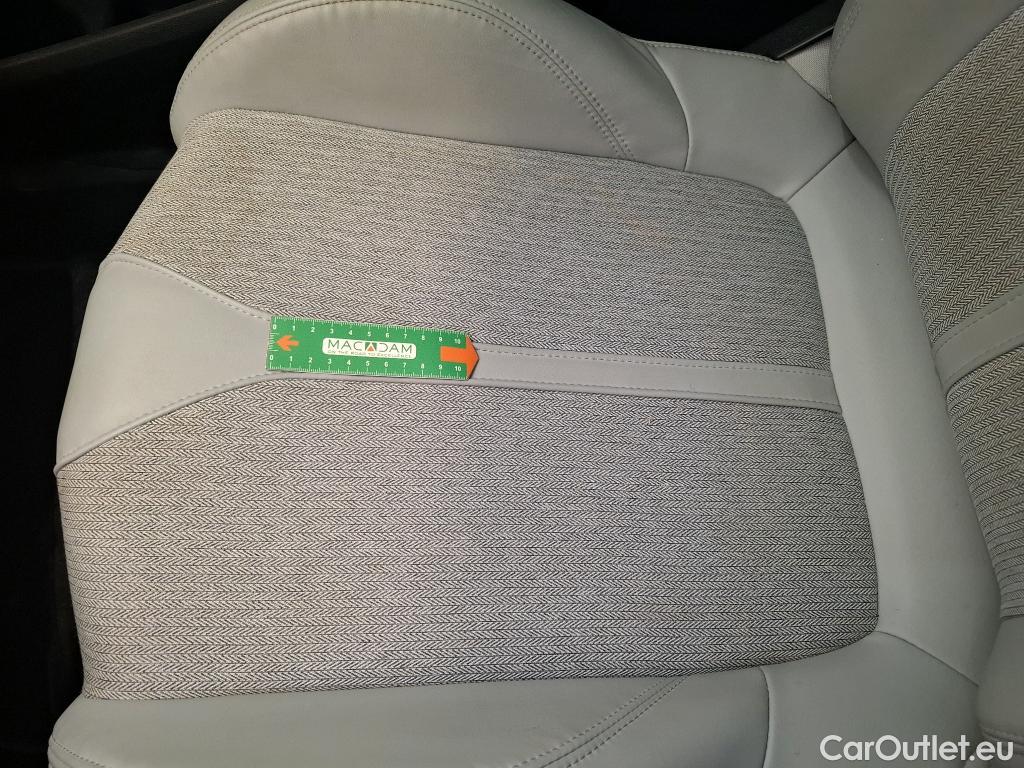  Peugeot  5008  Allure Business 1.5 HDi 130CV BVA8 7 Sieges E6d #47