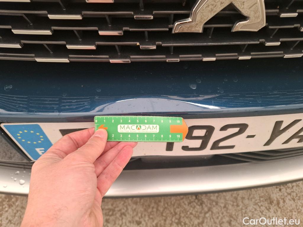  Peugeot  5008  Allure Pack 1.5 HDi 130CV BVA8 7 Sieges E6d #3