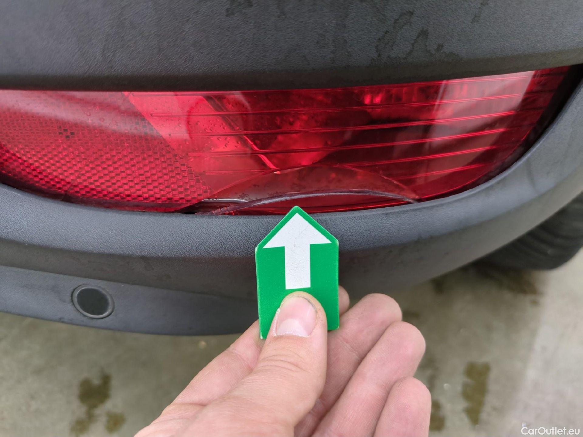  Peugeot  5008  Active Pack 1.5 HDi 130CV BVA8 7 Sieges E6d #40