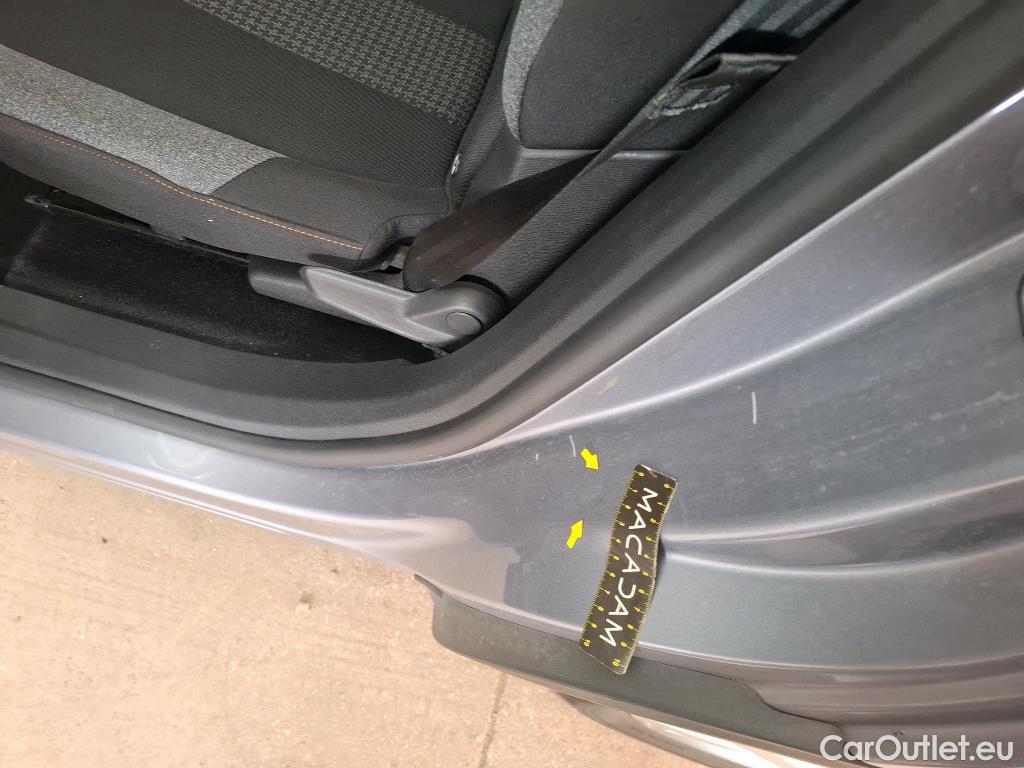  Peugeot  5008  Active Pack 1.5 HDi 130CV BVA8 7 Sieges E6d #12