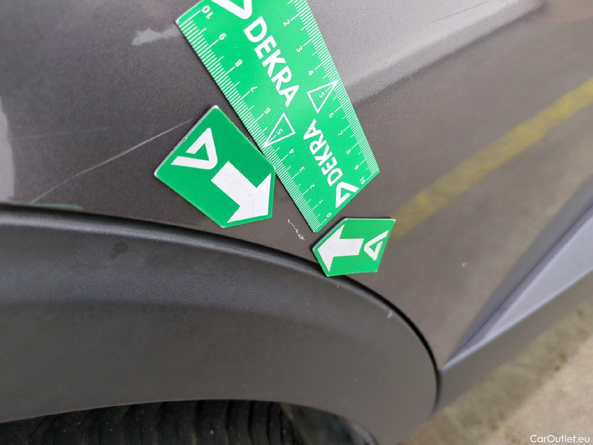  Peugeot  5008  Active Pack 1.5 HDi 130CV BVA8 7 Sieges E6d #34