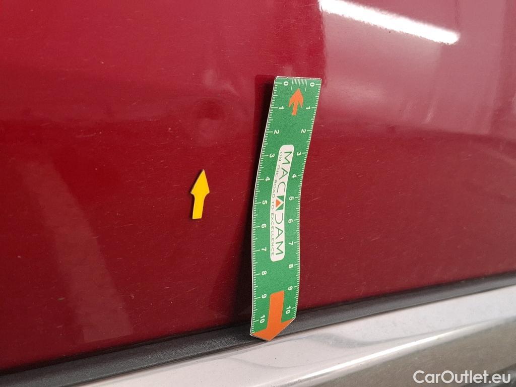  Peugeot  5008  Allure Business 1.5 HDi 130CV BVA8 7 Sieges E6d #37