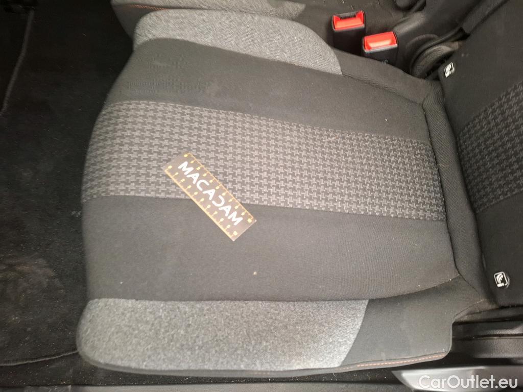  Peugeot  5008  Active Business 1.5 HDi 130CV BVA8 E6d #80