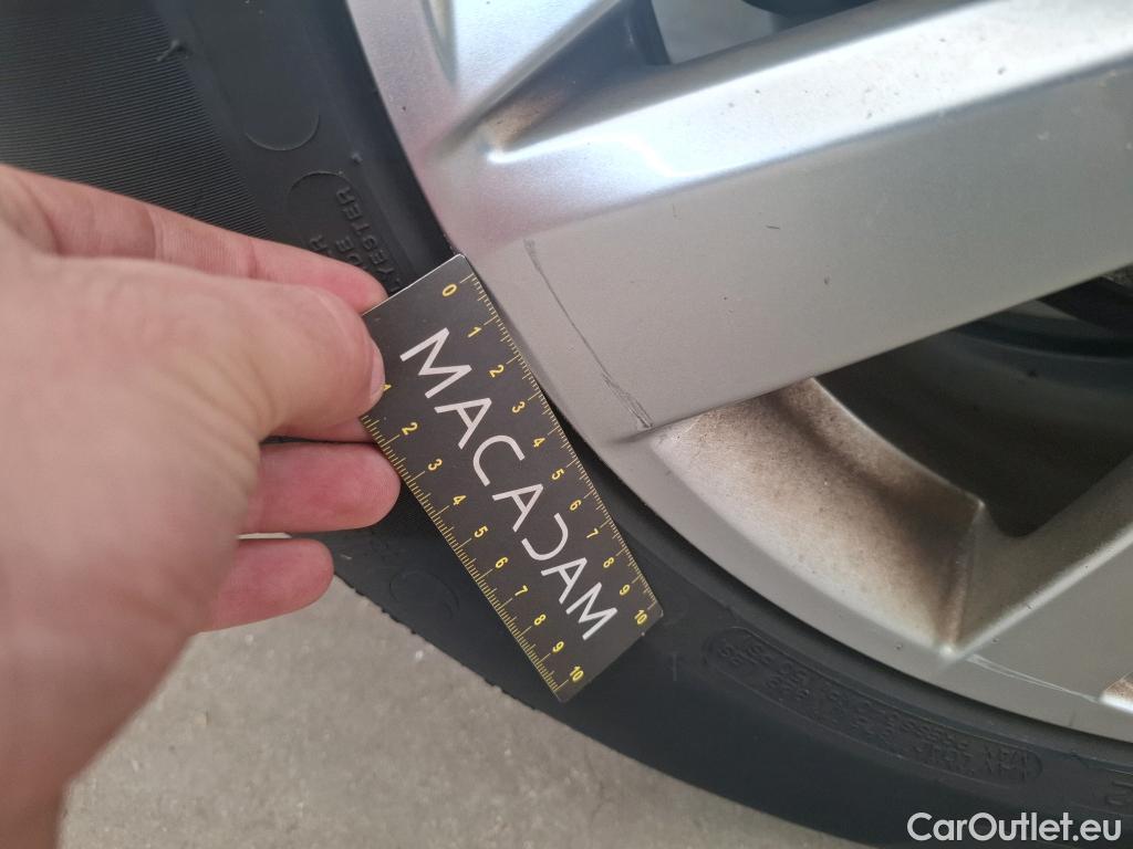  Peugeot  5008  Active Business 1.5 HDi 130CV BVA8 E6d #48