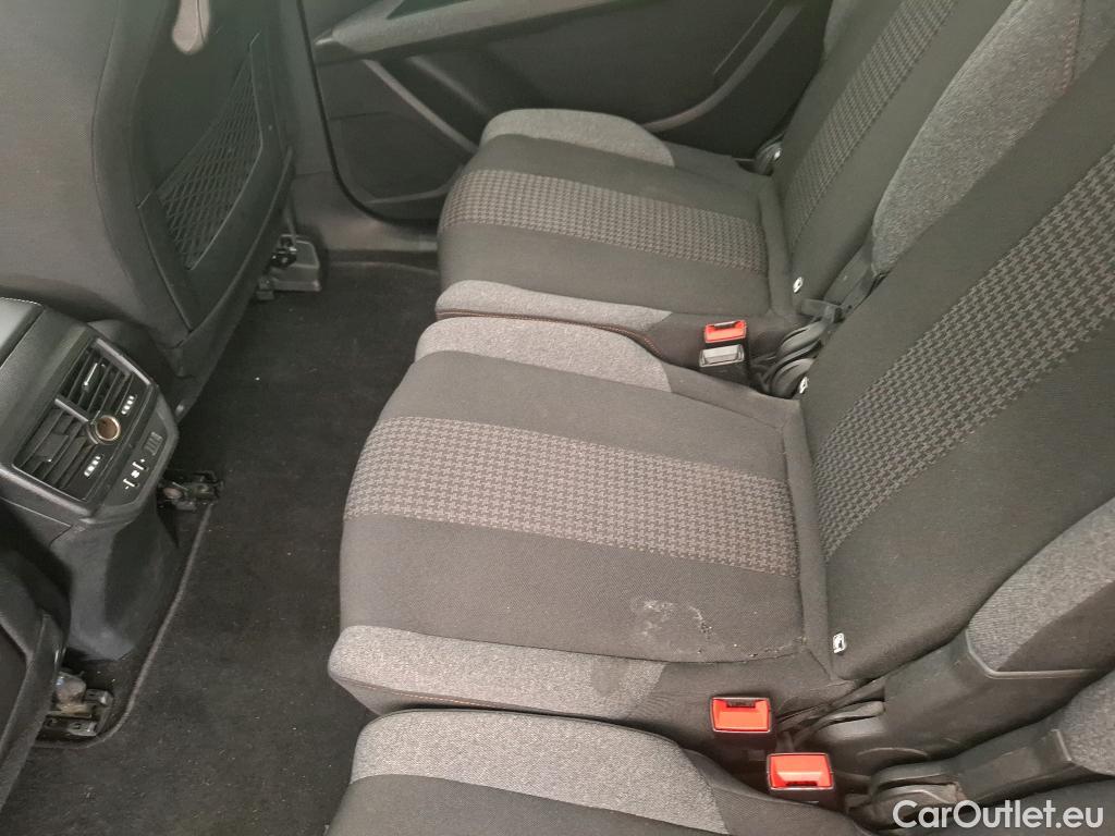  Peugeot  5008  Active Business 1.5 HDi 130CV BVA8 E6d #81