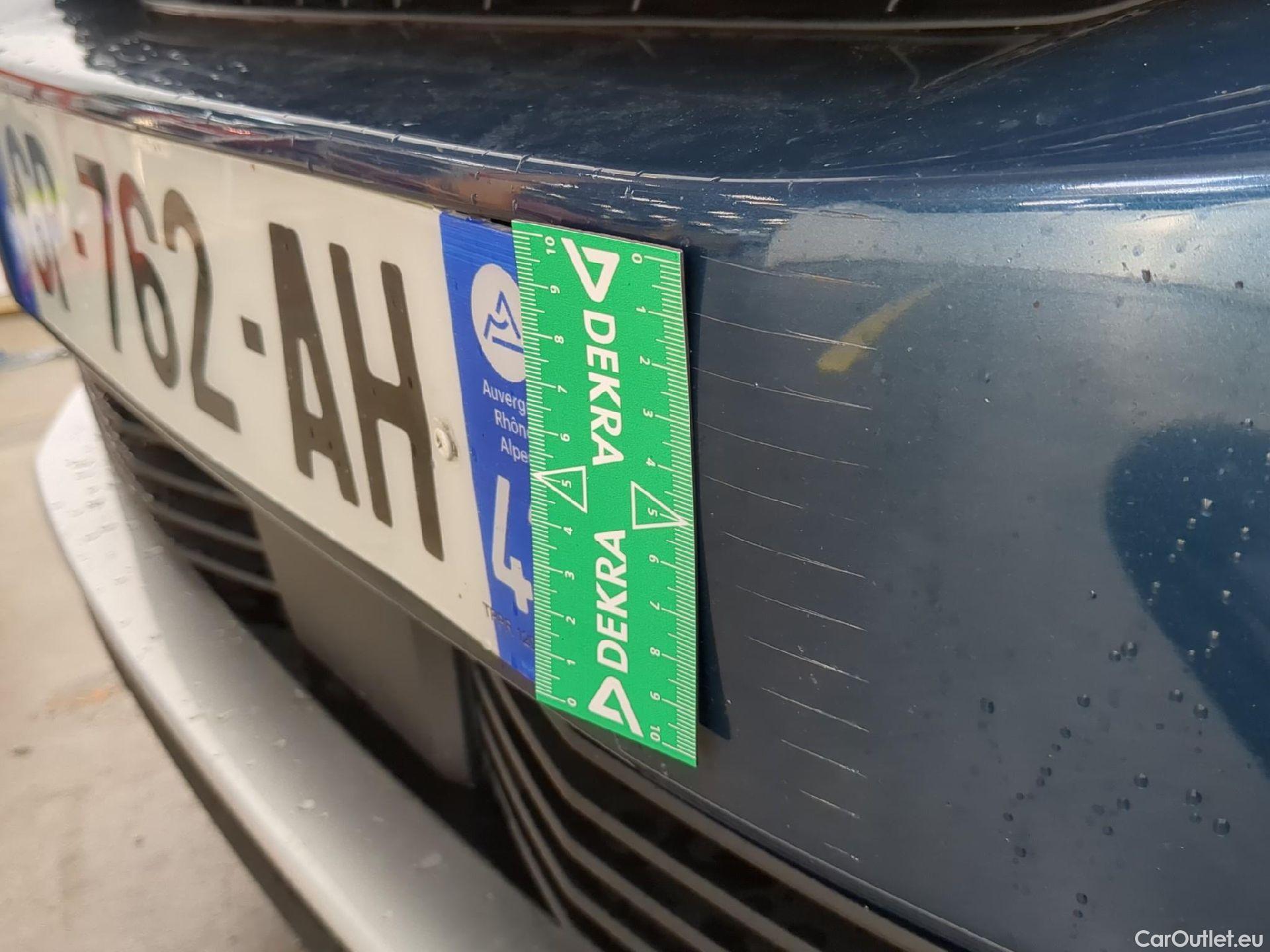  Peugeot  5008  Active Pack 1.2 PureTech 130CV BVA8 7 Sieges E6d #19