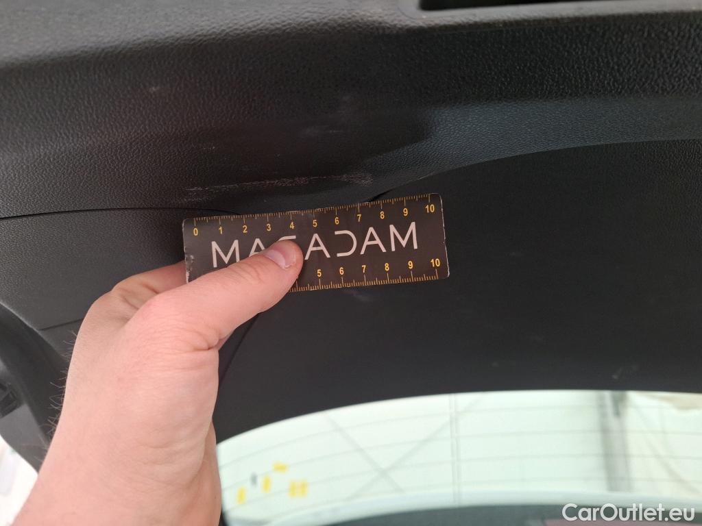  Renault  Megane  IV Berline 5pt. Business 1.5 dCi 115CV BVM6 E6d #24