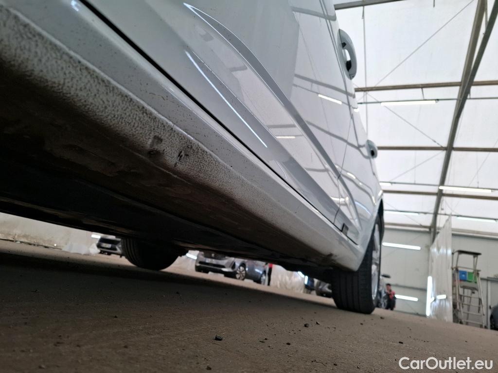  Renault  Megane  IV Berline 5pt. Business 1.5 dCi 115CV BVM6 E6d #16