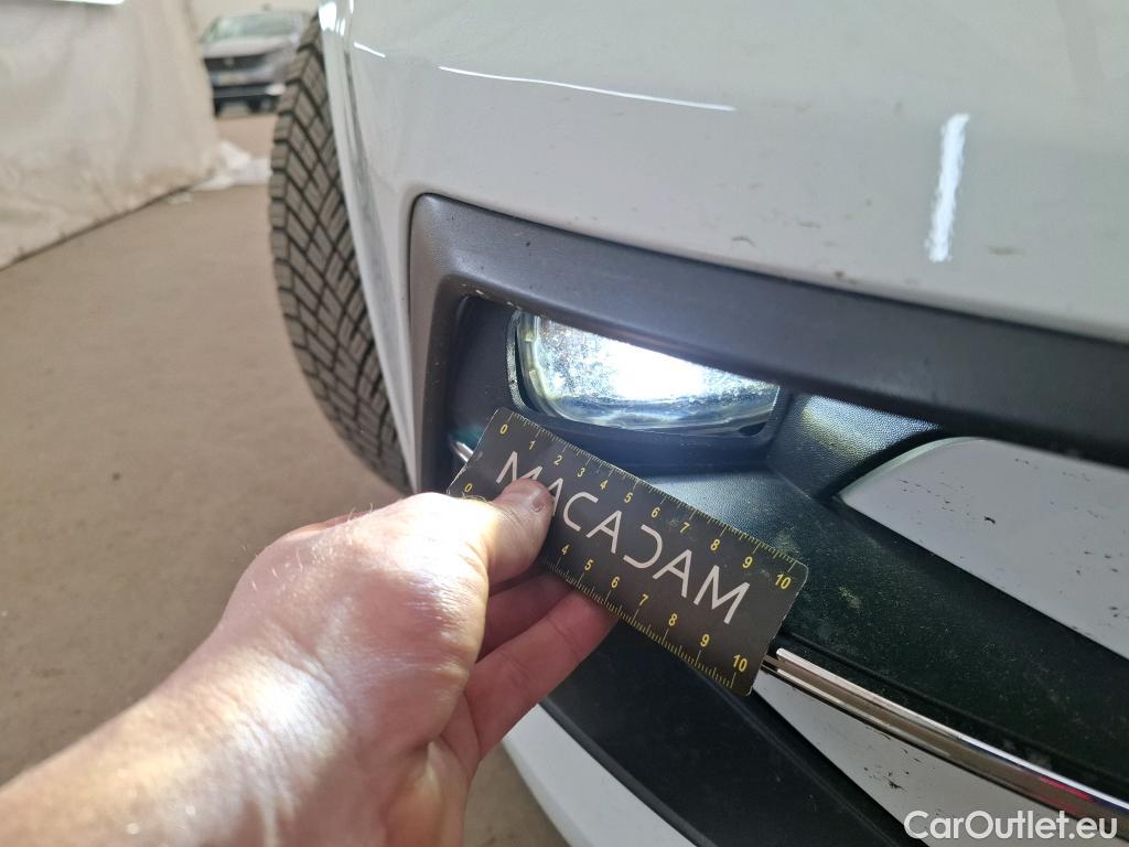  Renault  Megane  IV Berline 5pt. Business 1.5 dCi 115CV BVM6 E6d #29