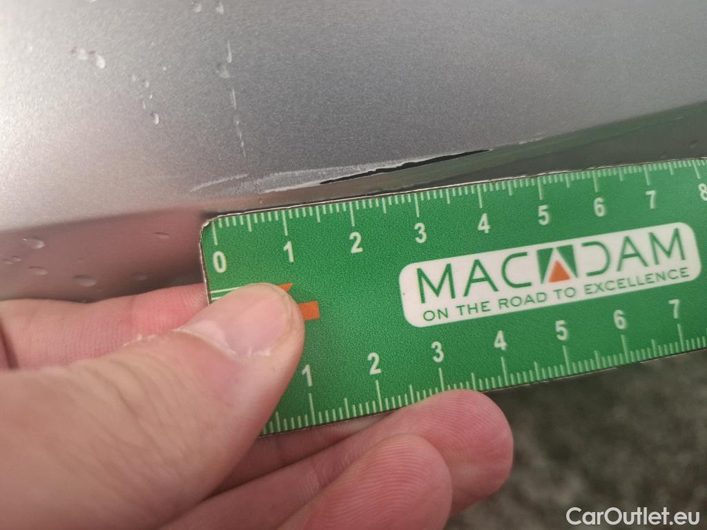  Volkswagen  Golf  VOLKSWAGEN / 2020 / 5P / Berline 2.0 TDI SCR 115 DSG7 Life Busi #3