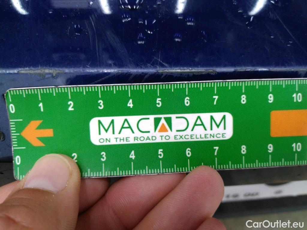  Volkswagen  Golf  VOLKSWAGEN / 2020 / 5P / Berline 2.0 TDI SCR 150 DSG7 Life Busi #6