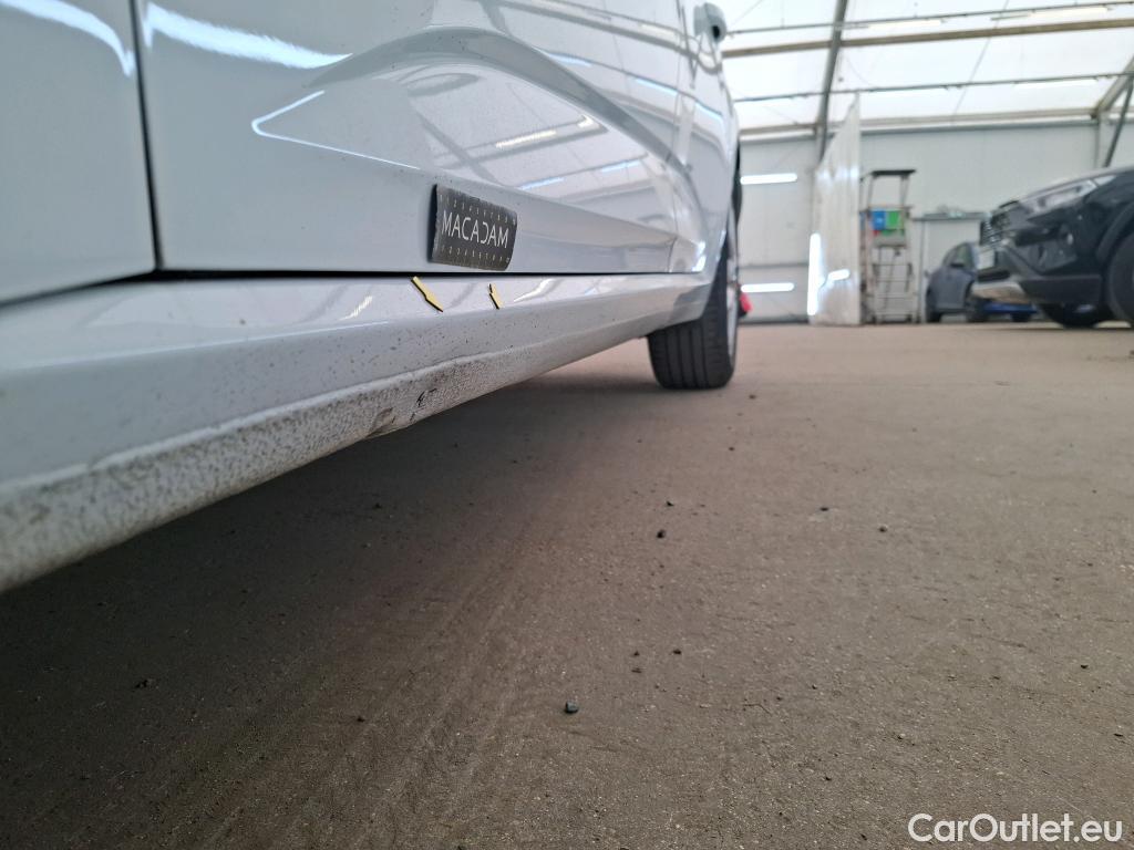  Renault  Megane  IV Berline 5pt. Business 1.5 dCi 115CV BVM6 E6d #14