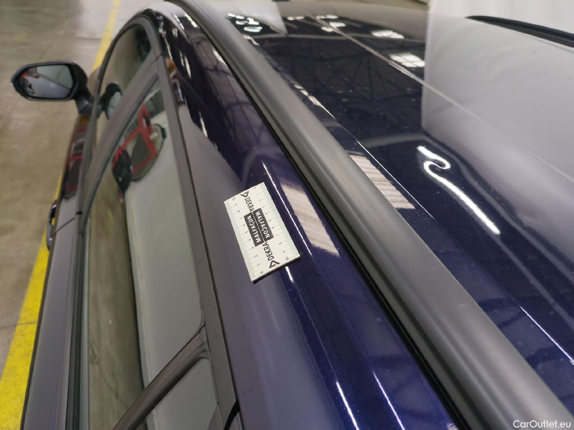  Toyota  Corolla TOYOTA  Touring Sports / 2018 / 5P / Break Hybride 122h Dynamic Business Beyond Zer #12