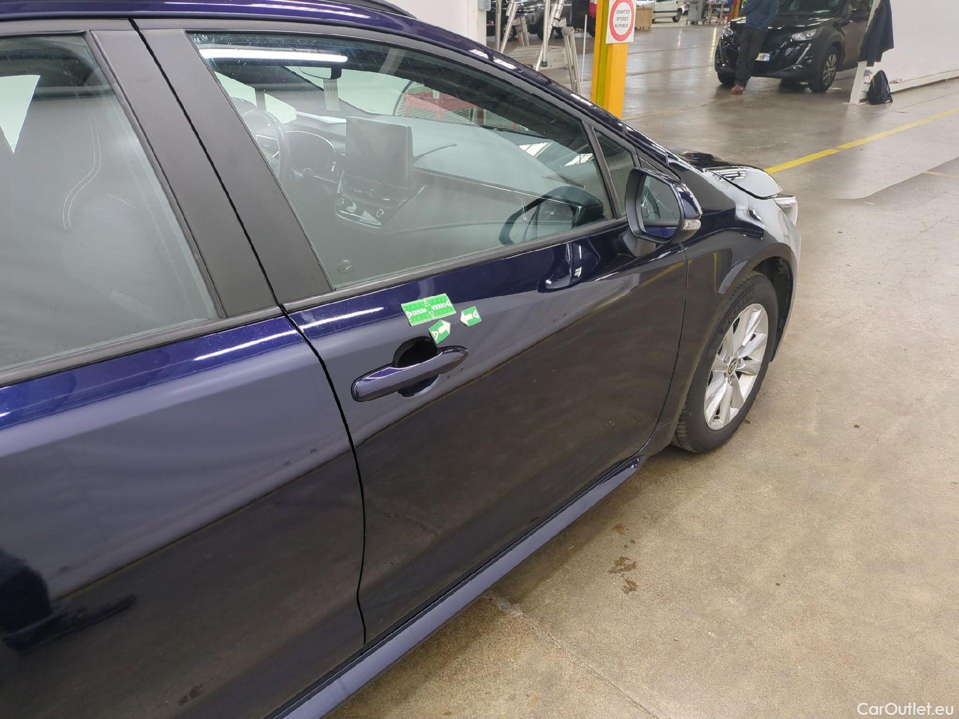  Toyota  Corolla TOYOTA  Touring Sports / 2018 / 5P / Break Hybride 122h Dynamic Business Beyond Zer #44