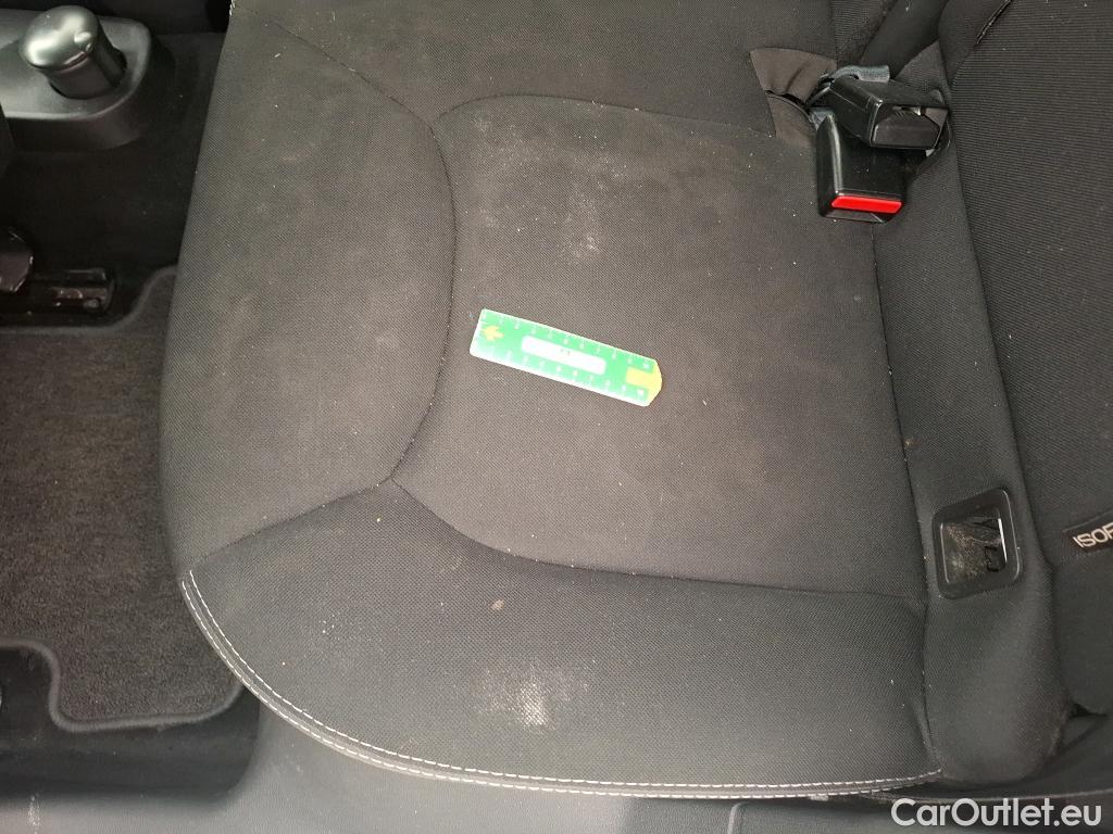  Renault  Clio  IV Business 0.9 TCe 90CV BVM5 E6 #16