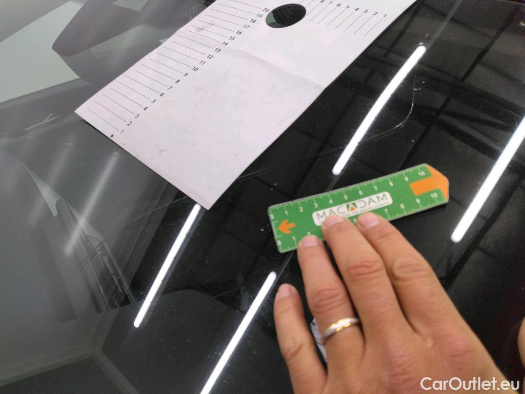  Volkswagen  Golf  VOLKSWAGEN / 2020 / 5P / Berline 2.0 TDI SCR 150 DSG7 Life Busi #4