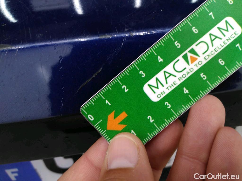  Volkswagen  Golf  VOLKSWAGEN / 2020 / 5P / Berline 2.0 TDI SCR 150 DSG7 Life Busi #12