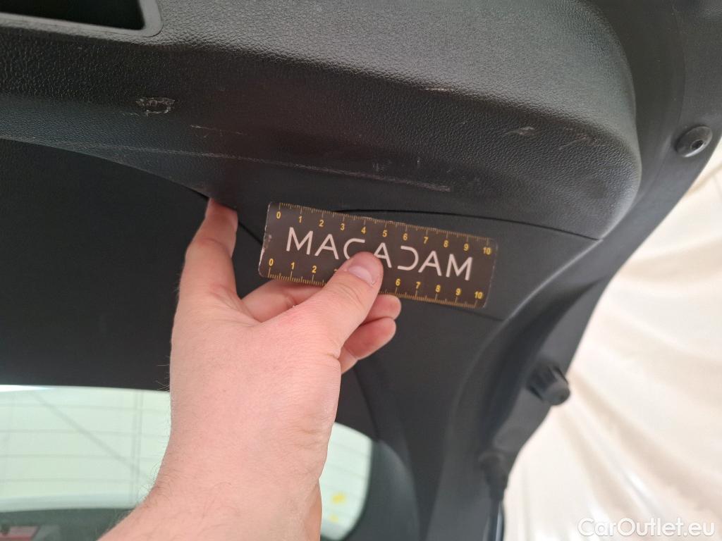  Renault  Megane  IV Berline 5pt. Business 1.5 dCi 115CV BVM6 E6d #26