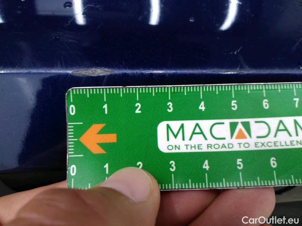  Volkswagen  Golf  VOLKSWAGEN / 2020 / 5P / Berline 2.0 TDI SCR 150 DSG7 Life Busi #8