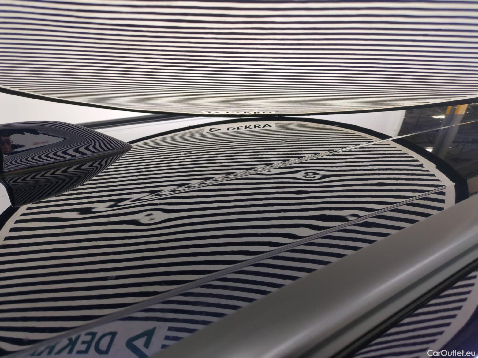  Toyota  Corolla TOYOTA  Touring Sports / 2018 / 5P / Break Hybride 122h Dynamic Business Beyond Zer #13