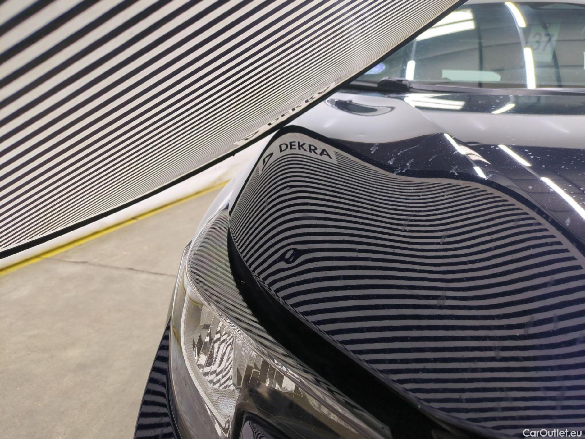  Toyota  Corolla TOYOTA  Touring Sports / 2018 / 5P / Break Hybride 122h Dynamic Business Beyond Zer #50