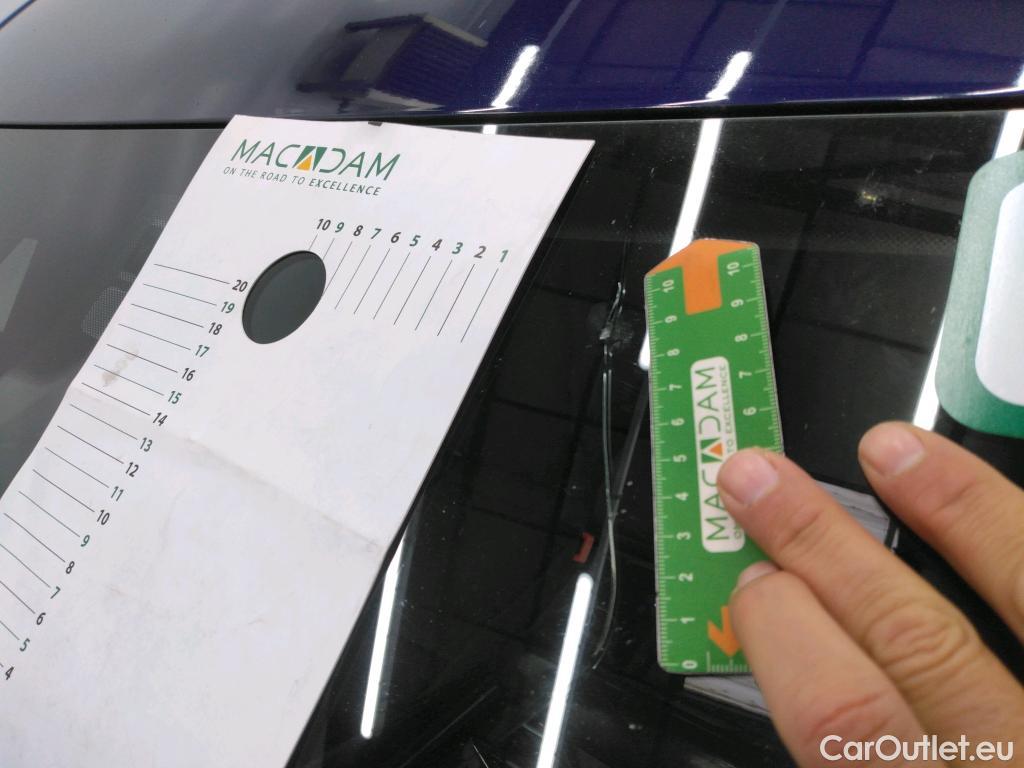  Volkswagen  Golf  VOLKSWAGEN / 2020 / 5P / Berline 2.0 TDI SCR 150 DSG7 Life Busi #2