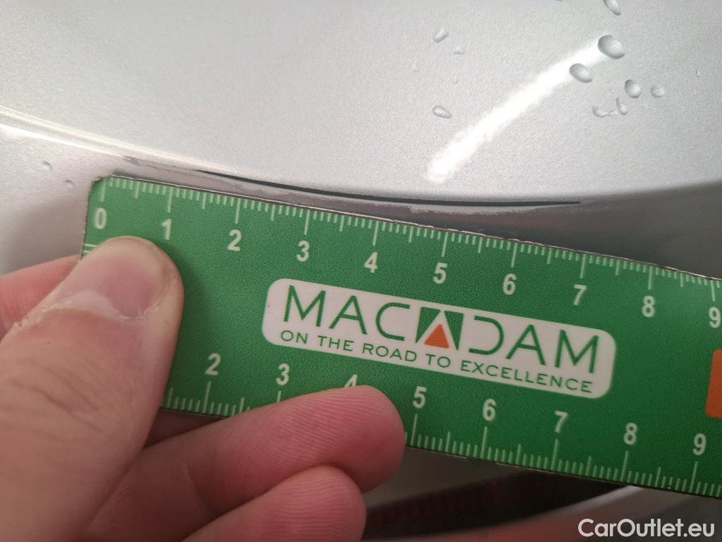  Volkswagen  Golf  VOLKSWAGEN / 2020 / 5P / Berline 2.0 TDI SCR 115 DSG7 Life Busi #2