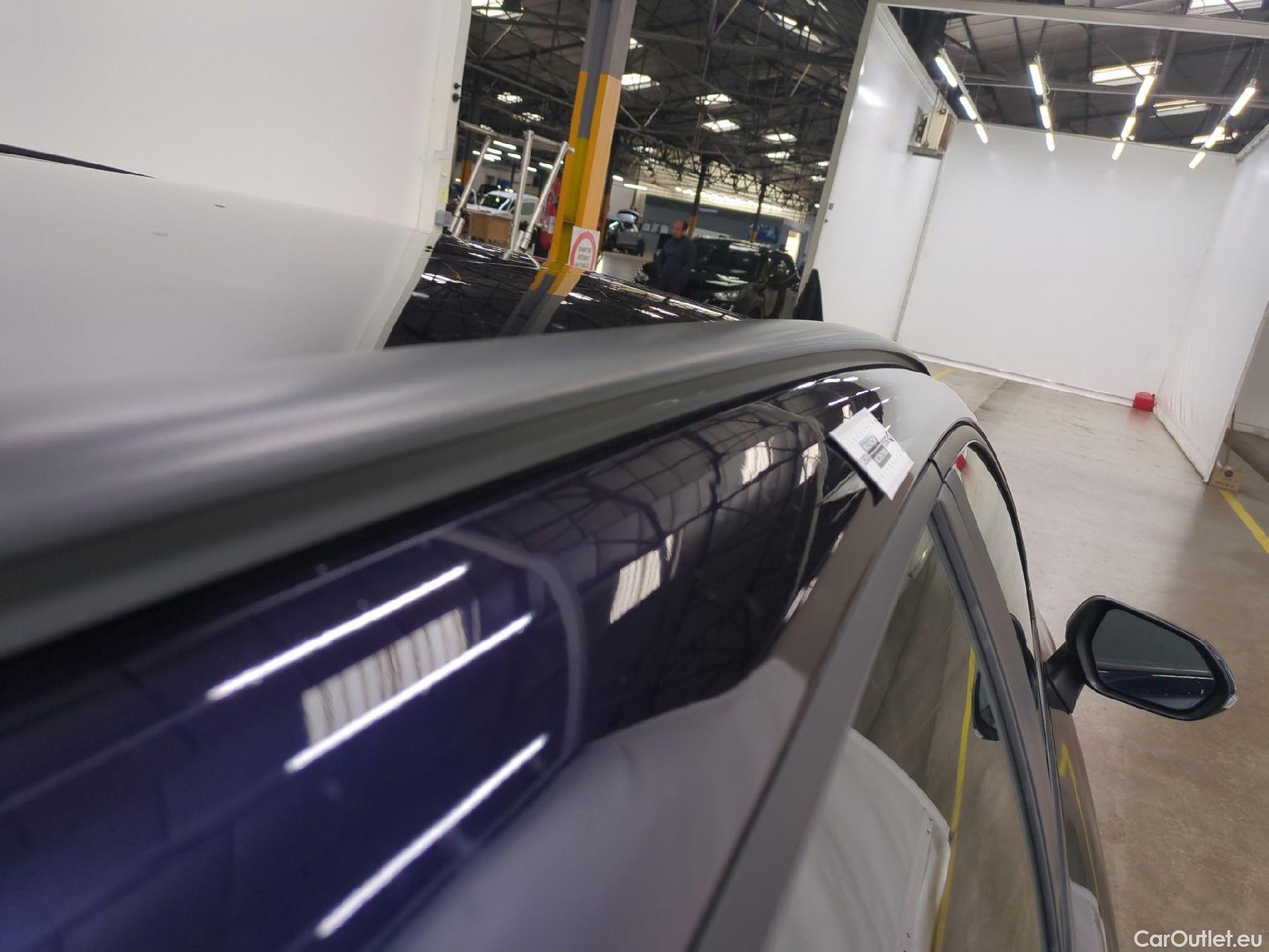  Toyota  Corolla TOYOTA  Touring Sports / 2018 / 5P / Break Hybride 122h Dynamic Business Beyond Zer #37