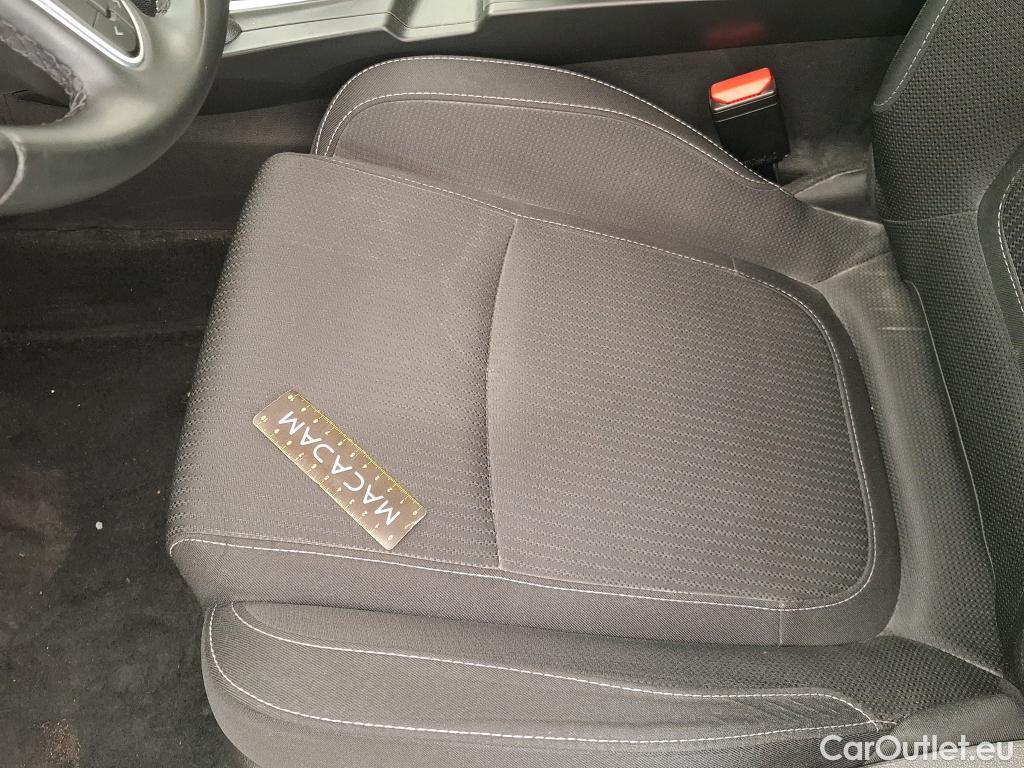  Renault  Megane  IV Berline 5pt. Business 1.5 dCi 115CV BVM6 E6d #36