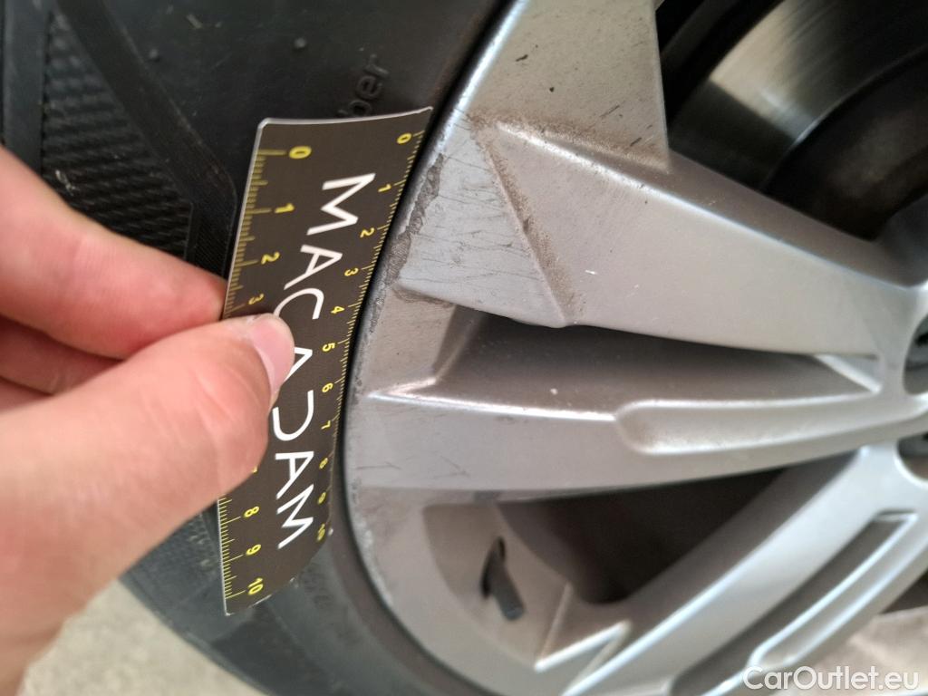  Volkswagen  Tiguan VOLKSWAGEN  / 2020 / 5P / SUV 2.0 TDI 150 DSG7 R-Line #22