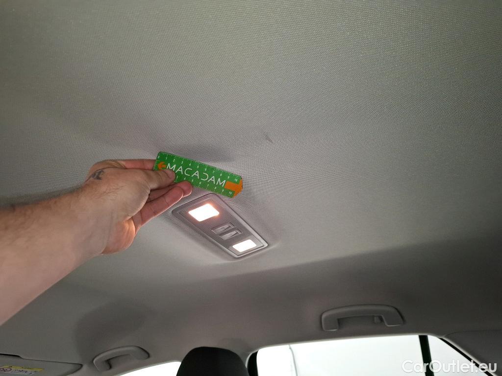  Volkswagen  T-ROC VOLKSWAGEN  / 2017 / 5P / SUV 2.0 TDI 150 LOUNGE BUSINESS DSG7 #49