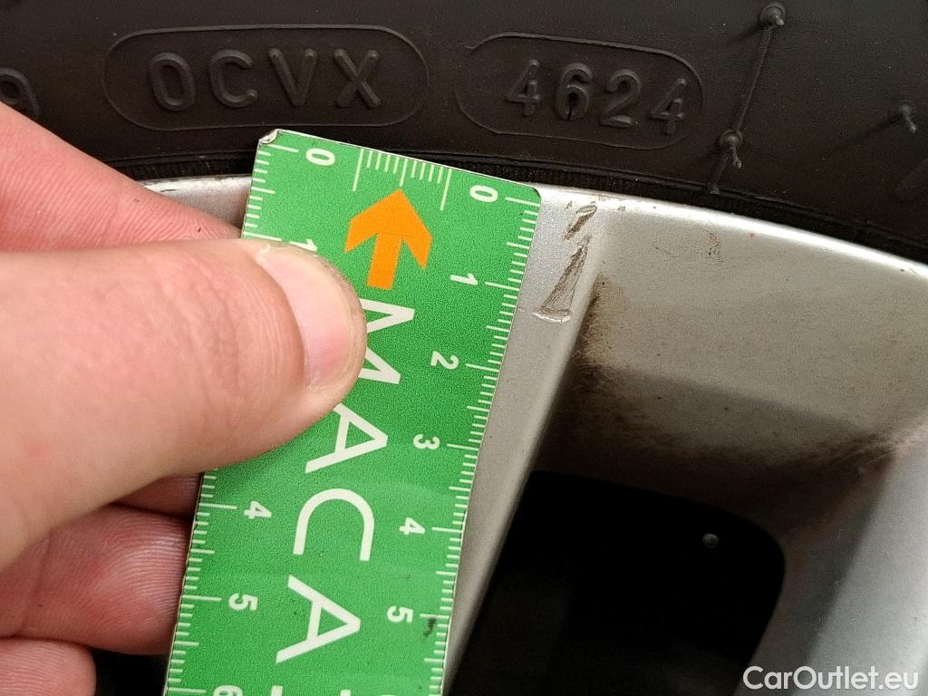  Volkswagen  T-ROC VOLKSWAGEN  / 2017 / 5P / SUV 2.0 TDI 150 LOUNGE BUSINESS DSG7 #63