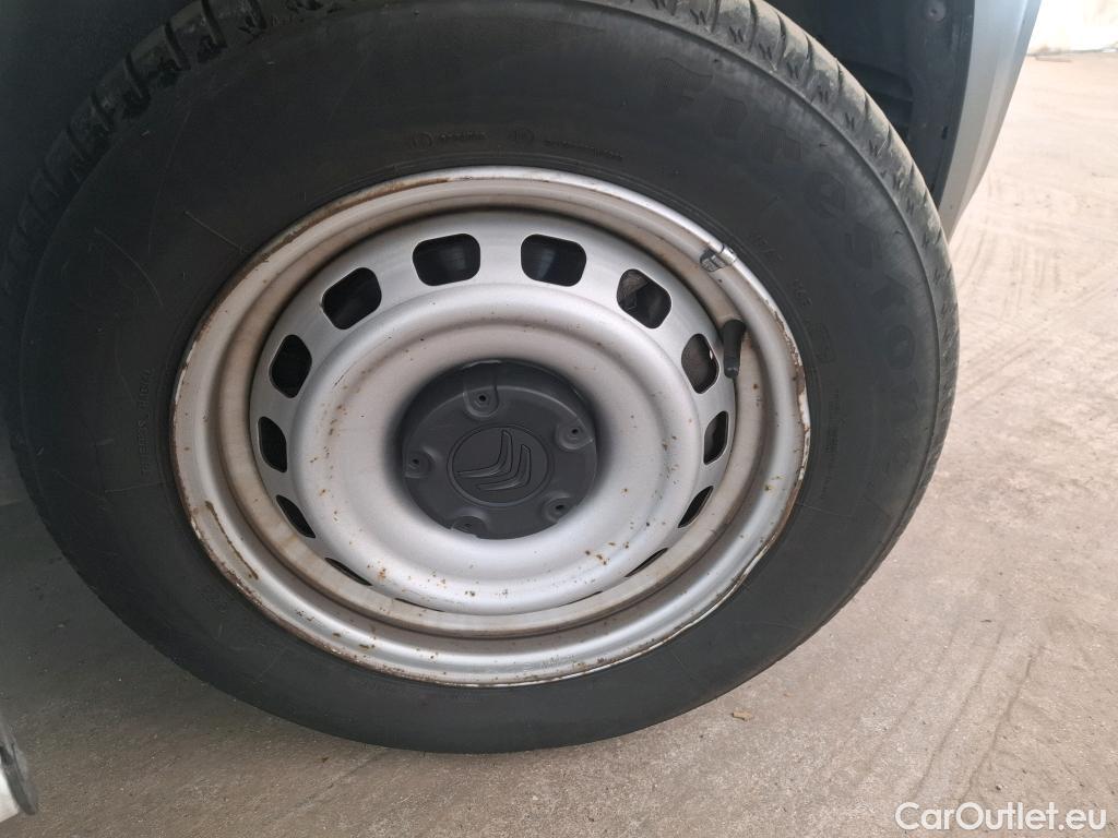  Citroen  Berlingo  Fourgon Club M 650 1.2 PureTech 110CV BVM6 E6d #38