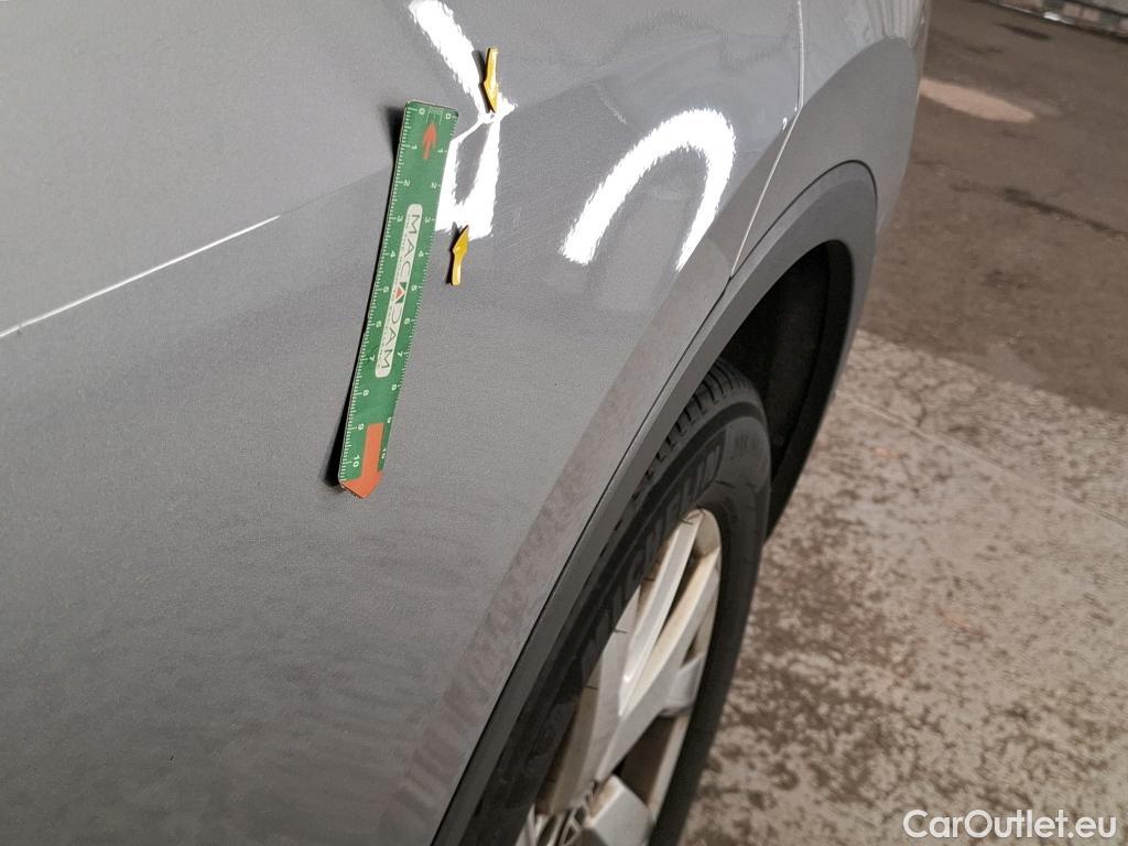  Volkswagen  Tiguan VOLKSWAGEN  Allspace / 2021 / 5P / SUV 2.0 TDI 150 DSG7 Life Business #23