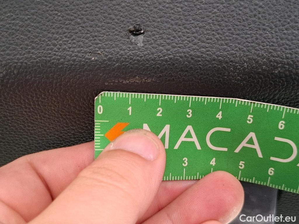  Volkswagen  T-ROC VOLKSWAGEN  / 2017 / 5P / SUV 2.0 TDI 150 LOUNGE BUSINESS DSG7 #67