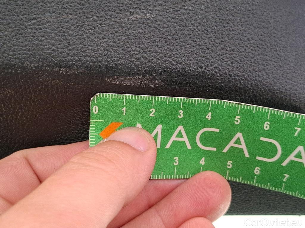  Volkswagen  T-ROC VOLKSWAGEN  / 2017 / 5P / SUV 2.0 TDI 150 LOUNGE BUSINESS DSG7 #68