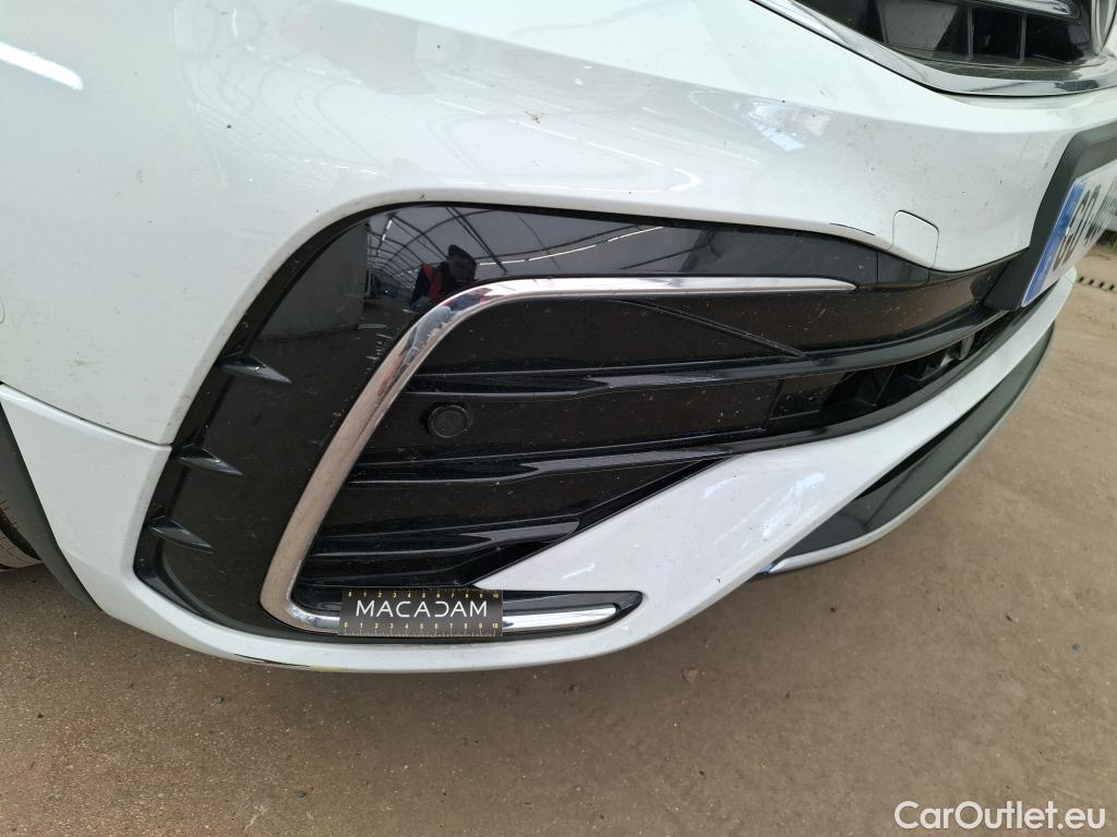  Volkswagen  Tiguan VOLKSWAGEN  / 2020 / 5P / SUV 2.0 TDI 150 DSG7 R-Line #38