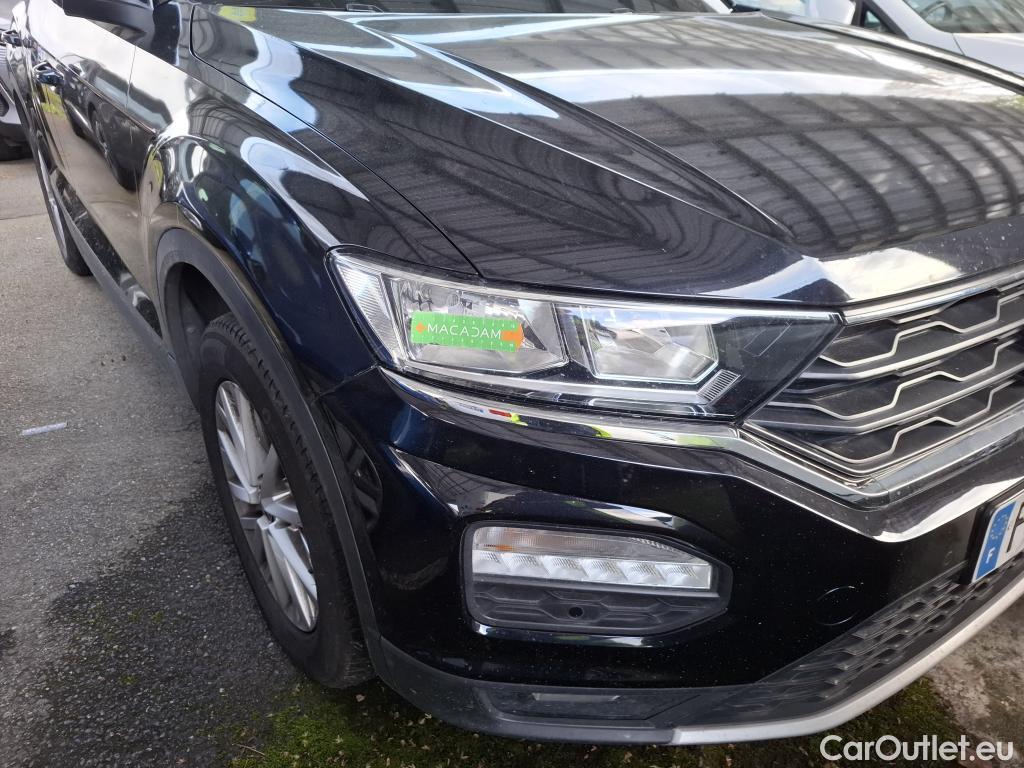  Volkswagen  T-ROC VOLKSWAGEN  / 2017 / 5P / SUV 2.0 TDI 150 LOUNGE BUSINESS DSG7 #2