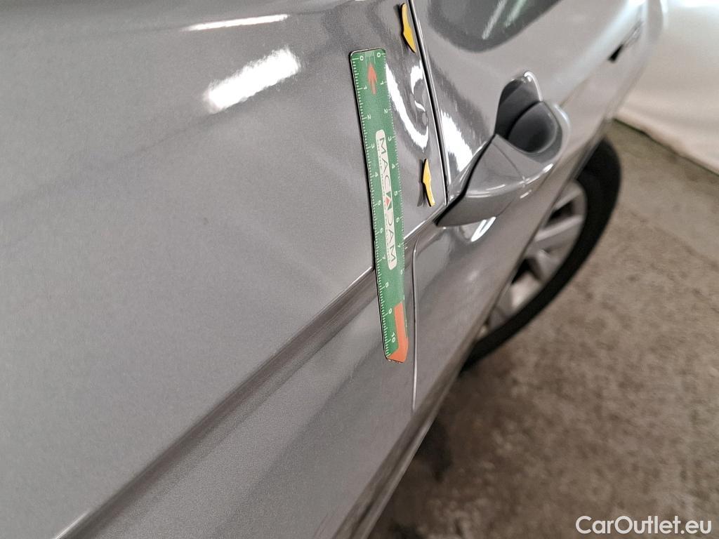  Volkswagen  Tiguan VOLKSWAGEN  Allspace / 2021 / 5P / SUV 2.0 TDI 150 DSG7 Life Business #27