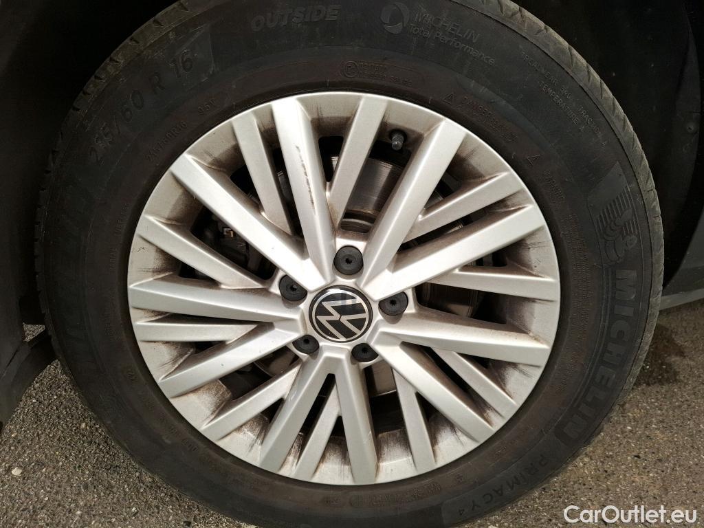  Volkswagen  T-ROC VOLKSWAGEN  / 2017 / 5P / SUV 2.0 TDI 150 LOUNGE BUSINESS DSG7 #75