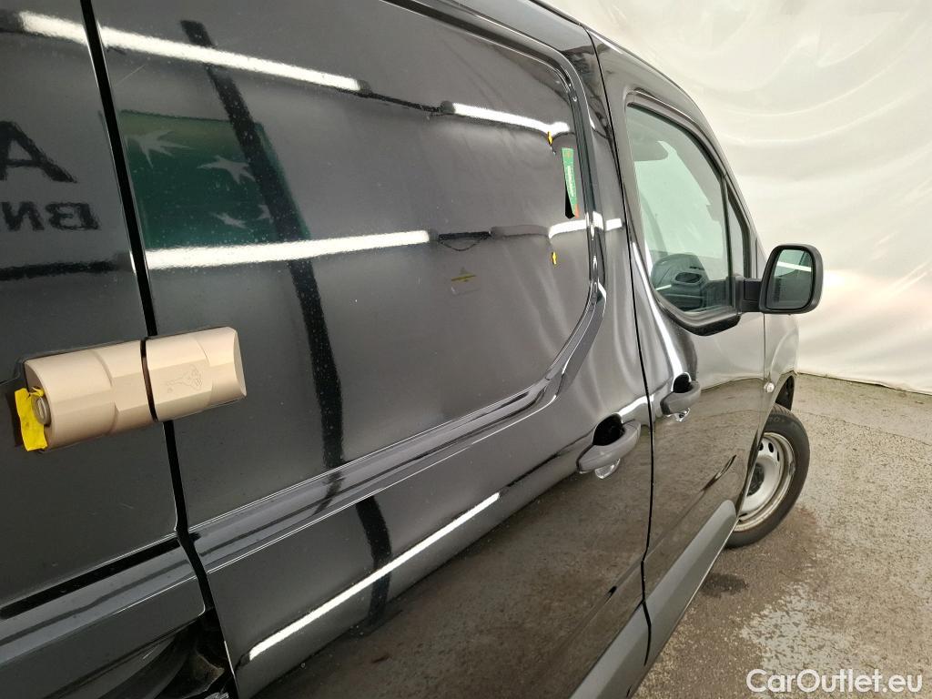  Citroen  Berlingo  Fourgon Club M 1000 1.5 BlueHDi 130CV BVA8 E6dT #8