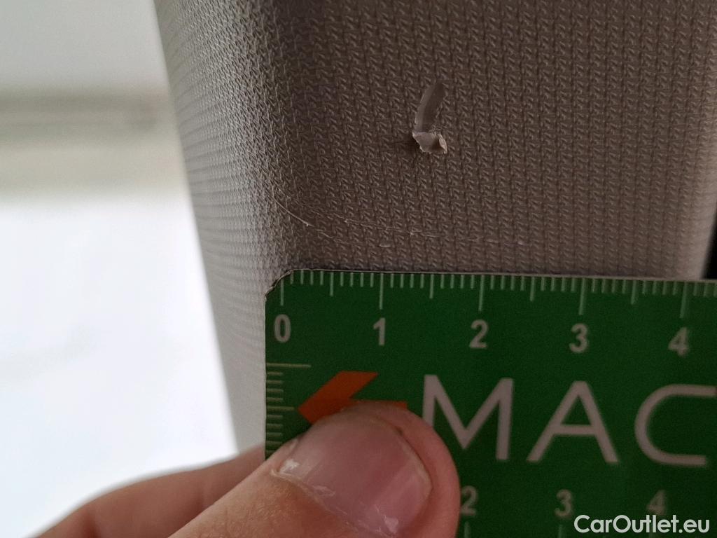  Volkswagen  T-ROC VOLKSWAGEN  / 2017 / 5P / SUV 2.0 TDI 150 LOUNGE BUSINESS DSG7 #41