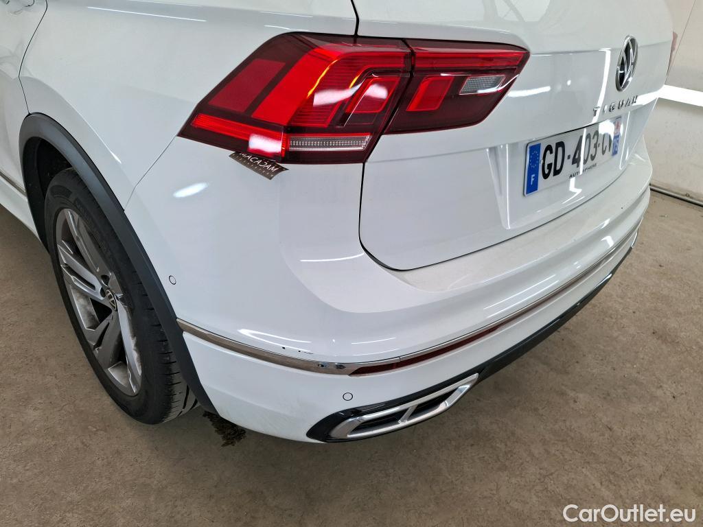  Volkswagen  Tiguan VOLKSWAGEN  / 2020 / 5P / SUV 2.0 TDI 150 DSG7 R-Line #9