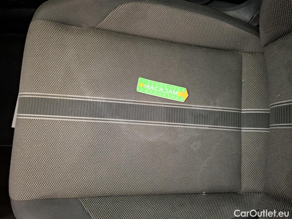  Volkswagen  T-ROC VOLKSWAGEN  / 2017 / 5P / SUV 2.0 TDI 150 LOUNGE BUSINESS DSG7 #48