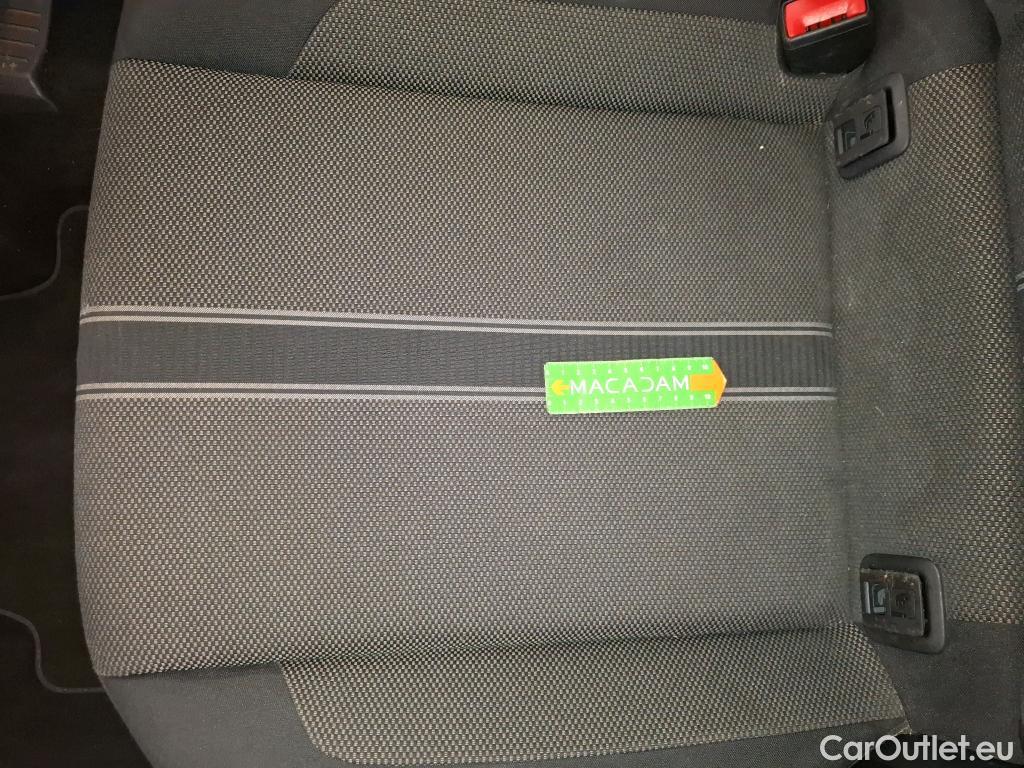  Volkswagen  T-ROC VOLKSWAGEN  / 2017 / 5P / SUV 2.0 TDI 150 LOUNGE BUSINESS DSG7 #44